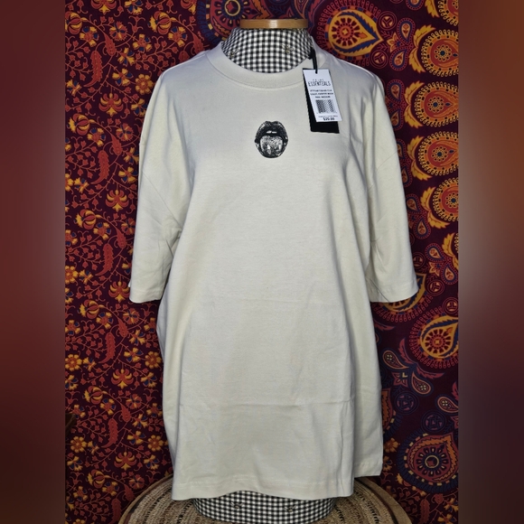 Essentials Other - Prime Essentials Cream Graphic T-Shirt - Unisex